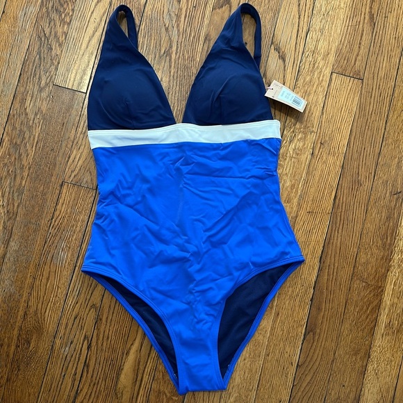 NWT Boden Colorblock one piece navy blue swimsuit adjustable strap 6 - Picture 1 of 4
